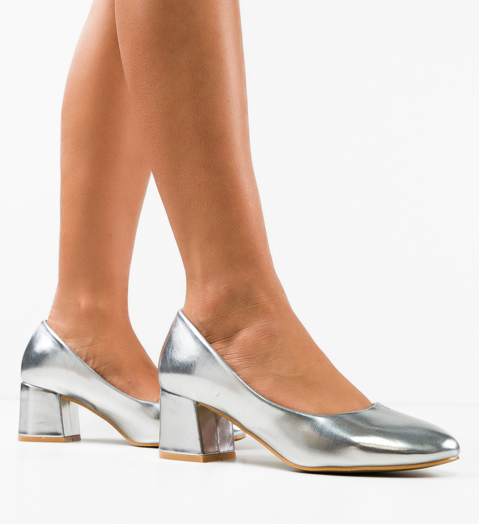 Pantofi de petrecere din piele eco cu toc gros de 6cm Argintii Eleganti Ali Cobb